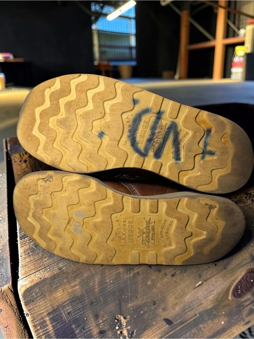 thorogood brown leather